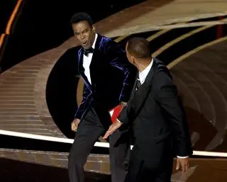 Will Smith uderzył Chrisa Rocka na Oscarach 2022