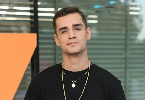 Oleh z "Big Brothera" zostanie ojcem. Pokazał ciążową sesję z partnerką