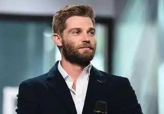 Mike Vogel