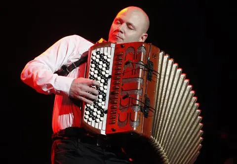Jubileusz zwycięzcy "Mam talent!". Marcin Wyrostek odnowił oblicze akordeonu