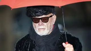 Gary Glitter po wyjściu na wolność został odesłany do więzienia. Upadek popularnego muzyka