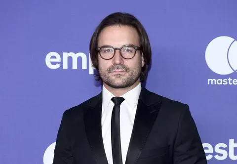 Piotr Stramowski nie rezygnuje z kariery w Hollywood. "Trochę działam od drugiej strony"