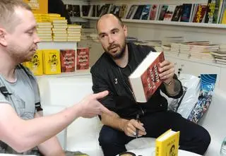 Jakub Żulczyk szczerze o chorobie alkoholowej. Wyznał, co usłyszał od terapeuty