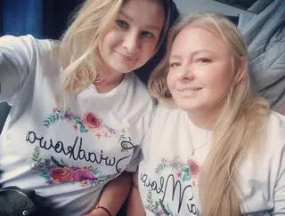 Julia ze "ŚOPW" z partnerką ojca