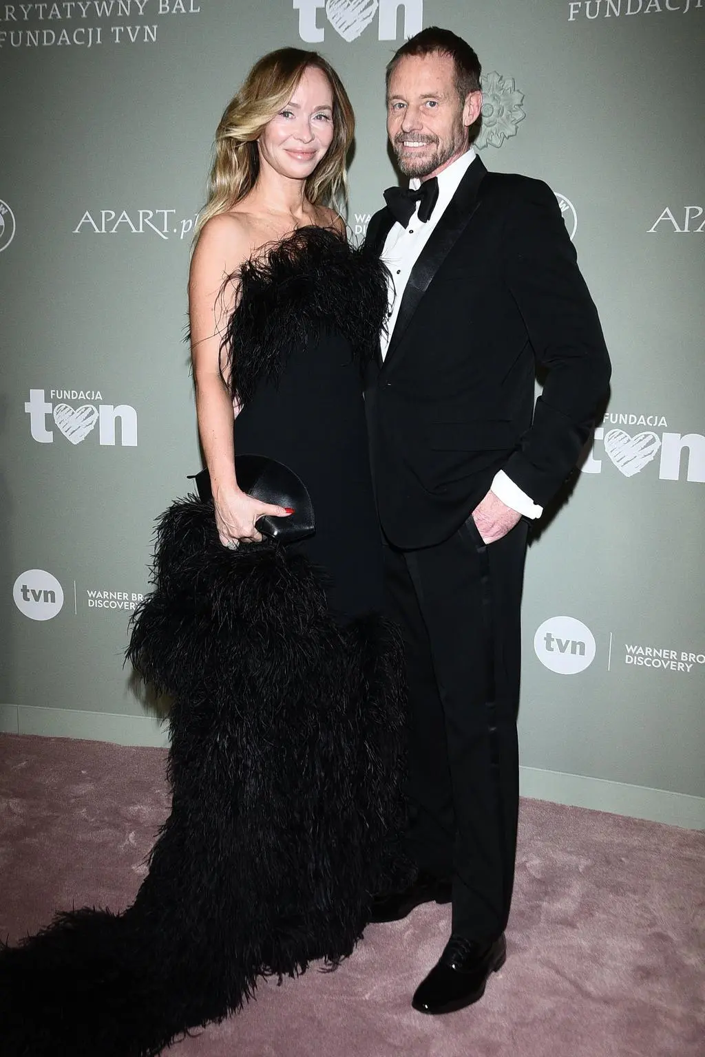 Gwiazdy na Balu Fundacji TVN: Joanna Przetakiewicz i Rinke Rooyens