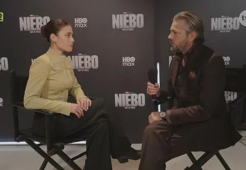 Serial "Niebo. Rok w piekle" wywołał niemałe poruszenie. Posłuchajcie rozmowy z twórcami serialu na HBO Max