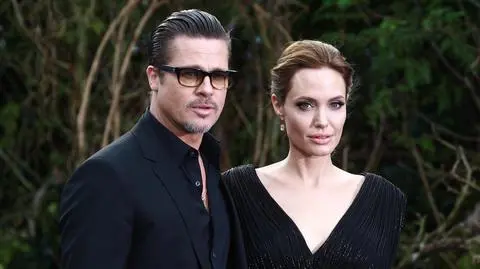 Syn Angeliny Jolie i Brada Pitta to kopia sławnego ojca. Knox Jolie-Pitt zadał szyku u boku mamy