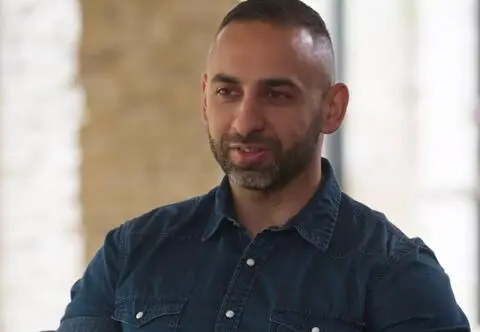 Patryk ze "ŚOPW" wrócił! Opublikował nowe zdjęcie z ukochaną. Jest na co patrzeć