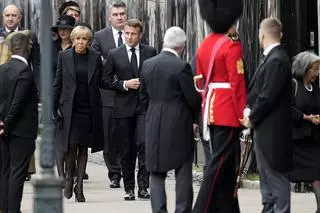 Pogrzeb Elżbiety II: Emmanuele Macron i Brigitte Macron