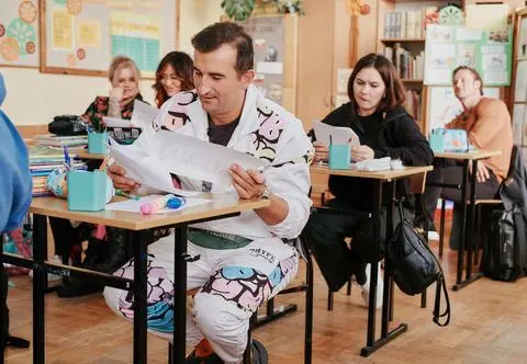 "Back to school. Prawdziwy egzamin" – nowy program od marca w TTV. Gwiazdy wrócą do szkolnych ław