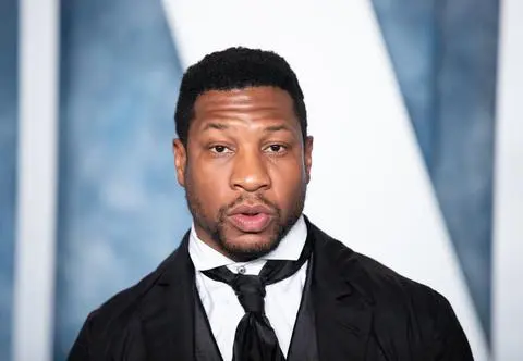 Jonathan Majors został zatrzymany za napaść. Aktor miał znęcać się nad swoją dziewczyną