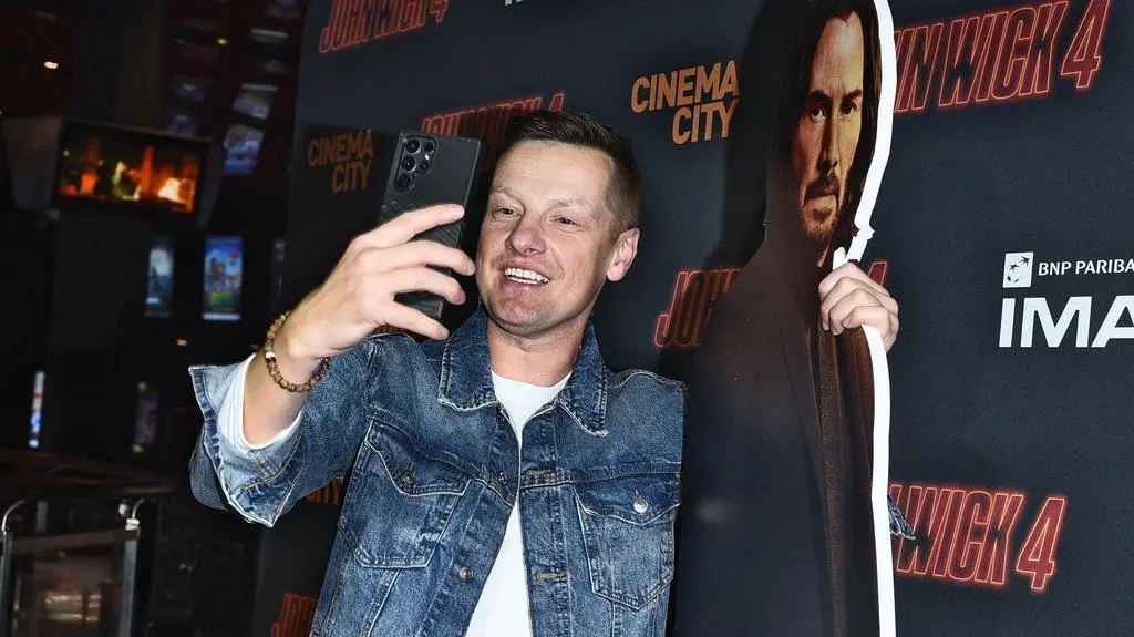 Gwiazdy na premierze filmu "John Wick" – Marcin Mroczek