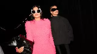 Kylie Jenner i Khloe Kardashian na Paris Fashion Week