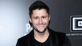 Piotr Mróz jest wierzący, jednak mieszka z narzeczoną przed ślubem. "Jestem świadomy swoich ułomności"