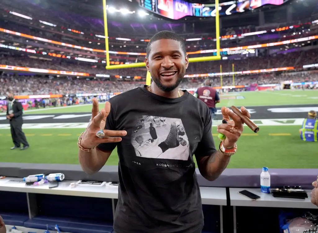 Usher. 2022 rok