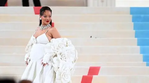 Rihanna urodziła