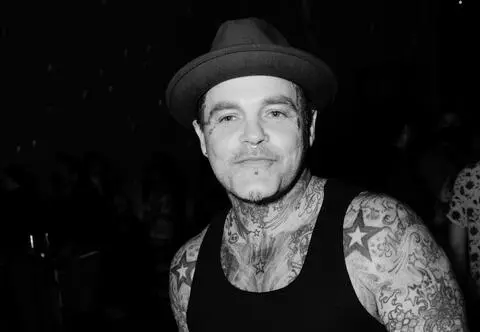 Seth Binzer nie żyje. Frontman Crazy Town miał zaledwie 49 lat