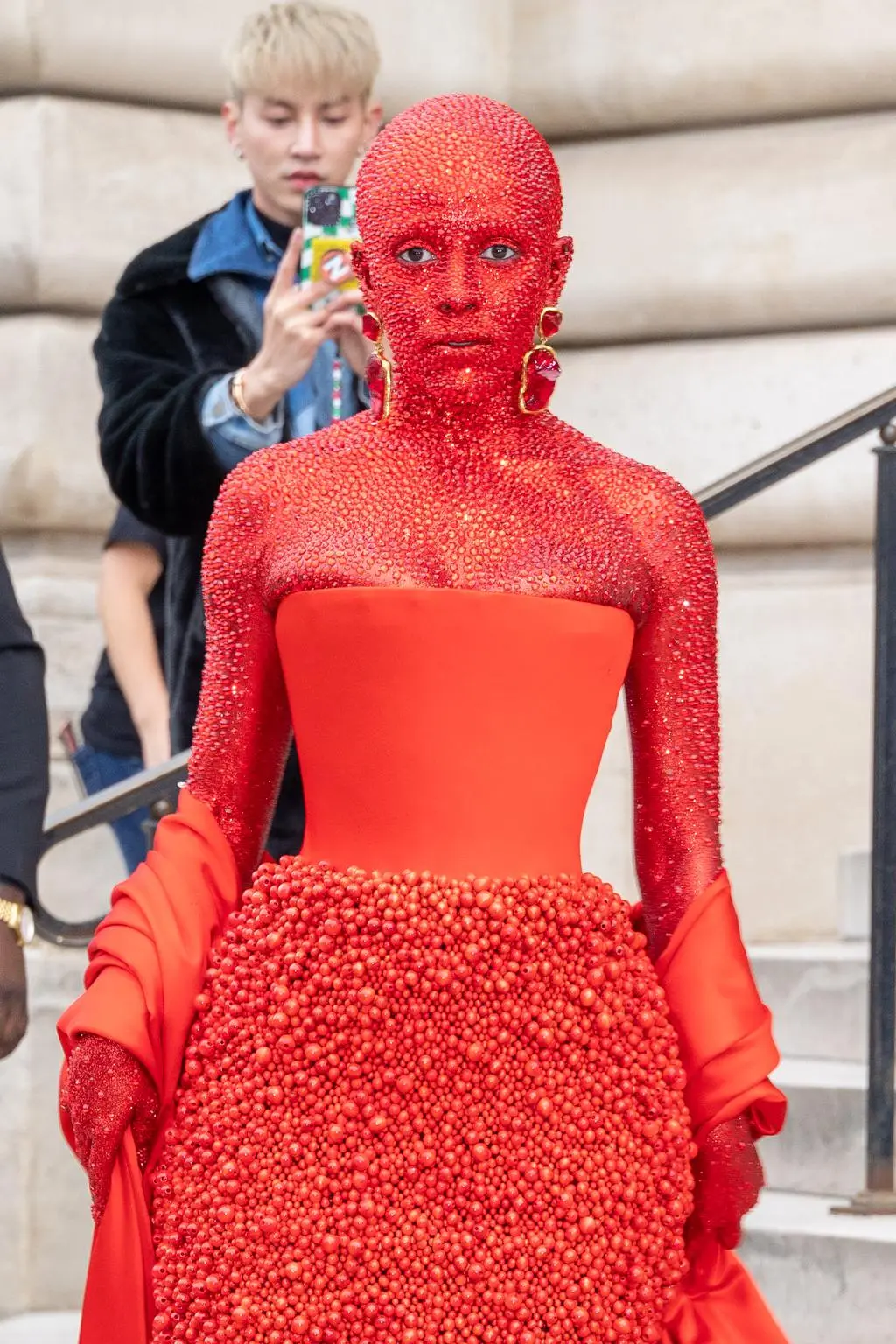 Doja Cat podczas pokazu mody Schiaparelli