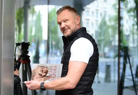 Cezary Pazura o "Psach" i popularności. "Nie mogłem się dostać na własny bankiet"
