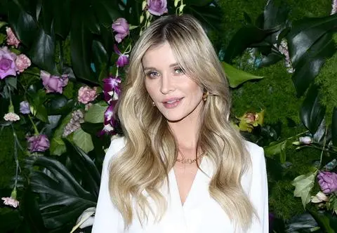 Joanna Krupa w żałobie. "Moje serce jest złamane na milion kawałków"