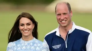 Książę William sprzedaje burgery na ulicach Londynu. Poddani zaskoczeni sytuacją 