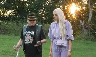 Julia von Stein z dziadkiem