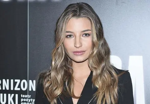 Julia Wieniawa dopiero teraz czuje się kobietą spełnioną. "Znam swoją wartość"