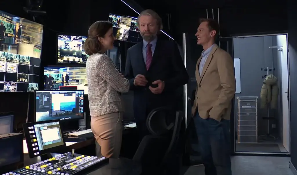 Marta dzięki swojej pracy w telewizji zdobywa coraz mocniejszą pozycję 