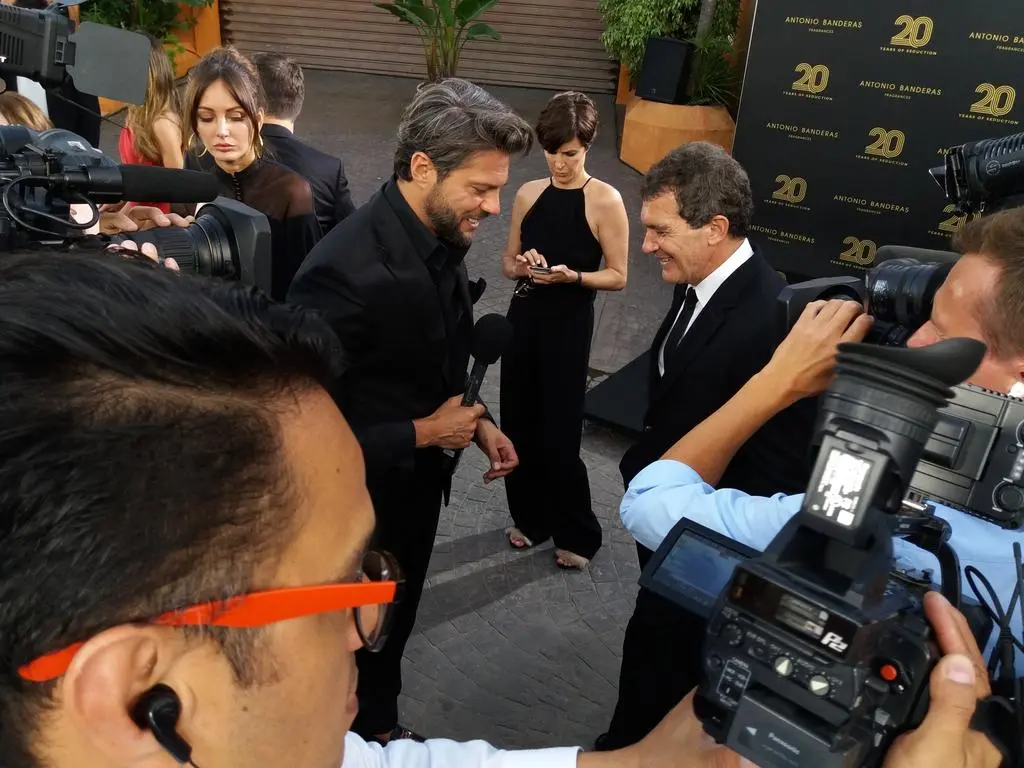 Olivier Janiak i Antonio Banderas podczas wywiadu 
