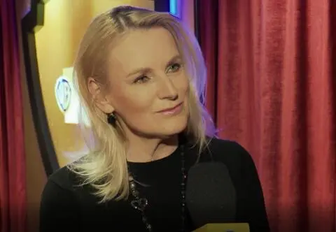 Założyciele Warner Bros pochodzą z mazowieckiej wsi. Teraz ich wytwórnia filmowa obchodzi 100-lecie działalności