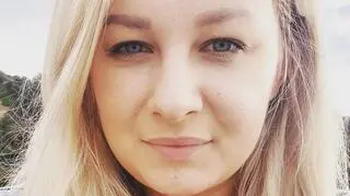 Julia ze "ŚOPW" pokazała, jak wygląda na ślubie ojca. Fani: "Ekran mi strzelił. Jaka petarda!"