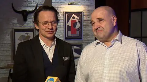 Bartłomiej Topa o współpracy z Cezarym Żakiem w spektaklu "Kolacja dla głupca". "Czasem dostaję bęcki" 