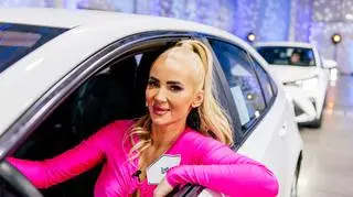 Izabela Macudzińska postawiła na radykalną zmianę. "Kolor jest boski a Iza petarda"