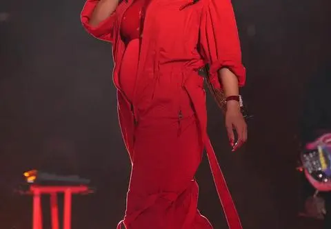 Rihanna ogłosiła kolejną ciążę. Ten występ przejdzie do historii