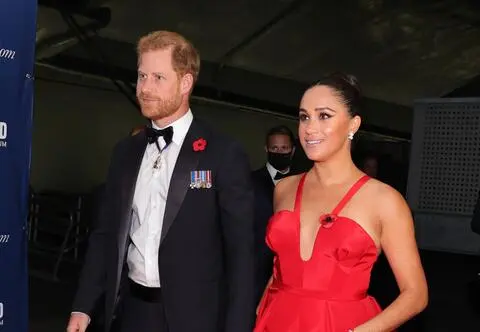 Książę Harry i Meghan Markle nie pojawią się u królowej. Wybrali... Oscary