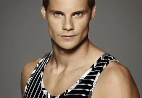 Michael Mikołajczuk z "Top Model" całkowicie się zmienił. Poznajcie?