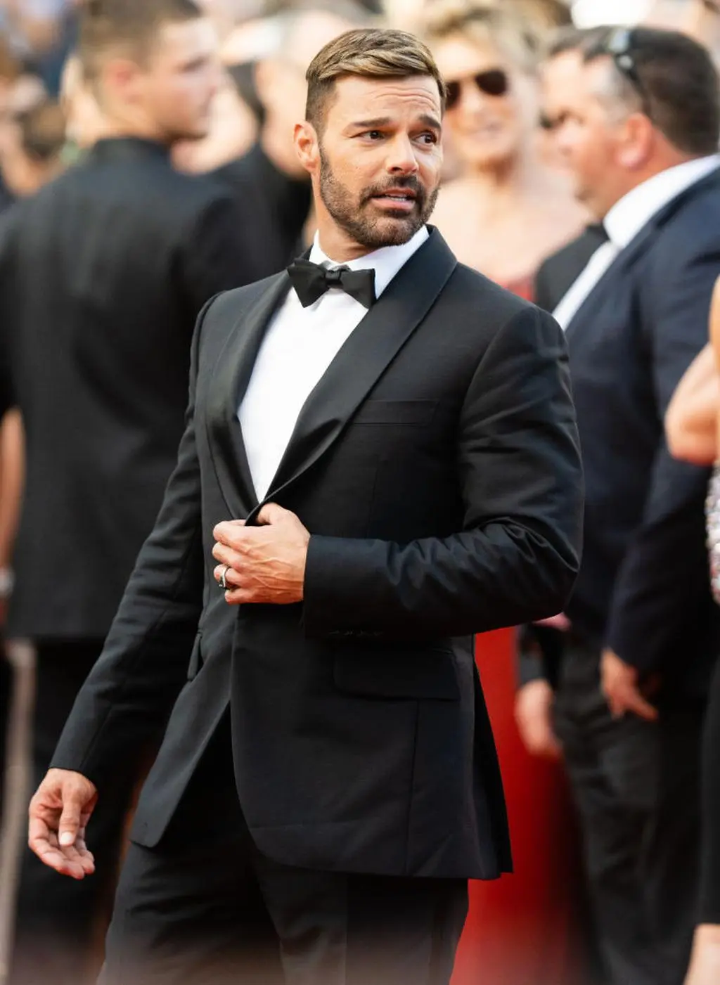 Cannes 2022. Gwiazdy na premierze filmu "Elvis" - Ricky Martin