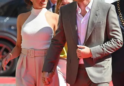 Meghan Markle i książę Harry przeprowadzają się? Obecny dom "nie jest dla nich odpowiedni"