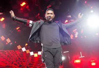 Usher. 2014 rok