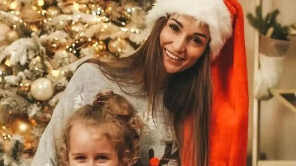 Ewelina Taraszkiewicz z córką
