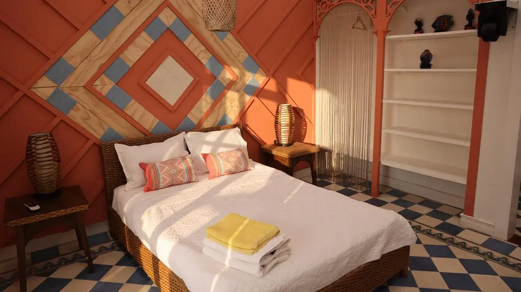"Hotel Paradise 7". Willa uczestników