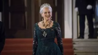 Duńska królowa odebrała wnukom tytuły. Teraz się tłumaczy. "Przepraszam za to"