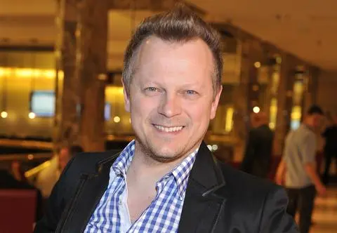 Piotr Szwedes był rozchwytywanym aktorem w latach 90. Właśnie skończył 54 lata - co robi teraz?
