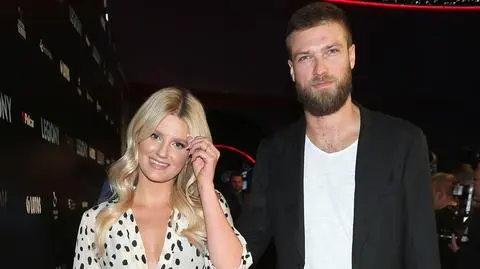 Zofia Zborowska i Andrzej Wrona nagrali teledysk dla córki. Bawi do łez