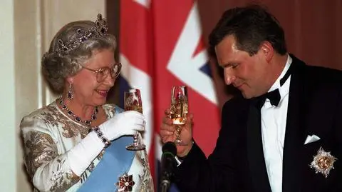 Elżbieta II i Aleksander Kwaśniewski
