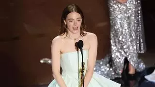 Emma Stone zaliczyła wpadkę na gali Oscarów. "Nie patrzcie na tył"