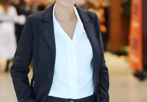 Edyta Pazura zażartowała. Pokazała 10 zdjęć, by "mieć zasięgi na Insta"