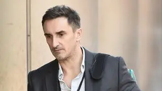 Sebastian Karpiel-Bułecka o trudnej relacji z ojcem.  "Kłamałem, że wyjechał"