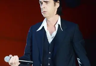Syn Nicka Cave'a nie żyje. Siedem lat temu spotkała go podobna tragedia