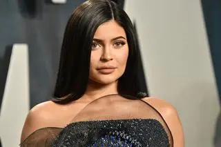 Kylie Jenner urodziła.